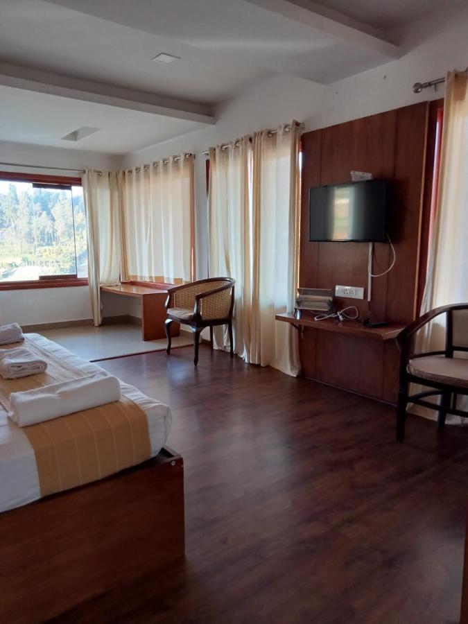 Coastal Grand Resort - Ооти Екстериор снимка